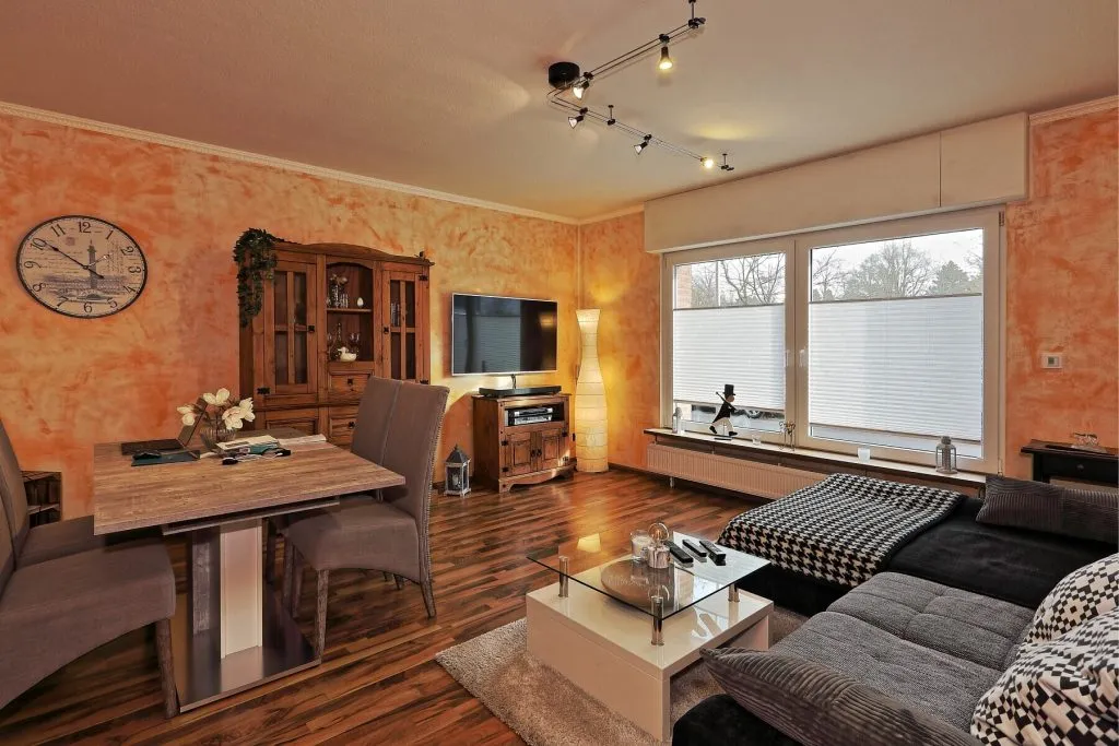 Immobilienangebot - Neuss / Grimlinghausen - Alle - Referenz: Großzügiges Haus mit Einliegeroption in Bestlage Neuss-Grimlinghausen!