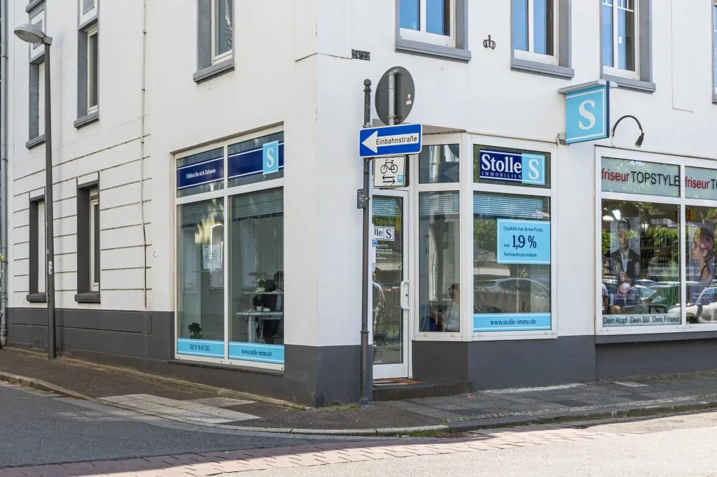 Immobilienangebot - Krefeld / Uerdingen - Alle - Moderne Bürofläche mit Schaufenster am Uerdinger Marktplatz